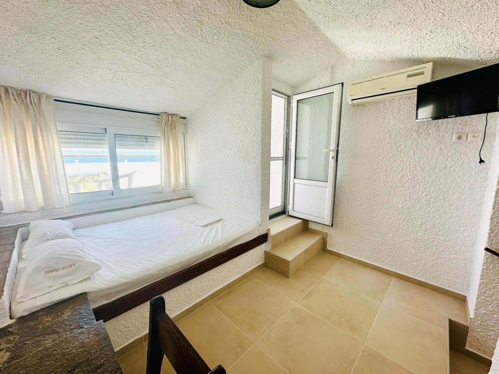 Argo Apartments Неа-Потідея Номер фото